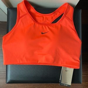 Nike Swoosh Sports Bra